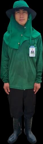 พนักงาน Master Green Service ในเครื่องแบบ